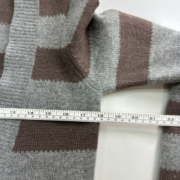 Theory 100% Cashmere Sweater MEDIUM Gray Brown Striped Deep V Neck Bohemian - Picture 5 of 6